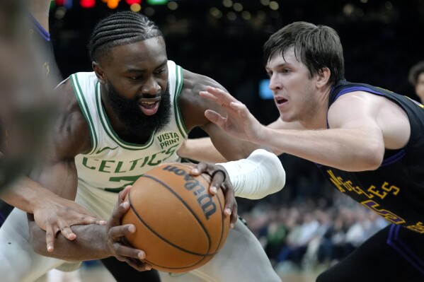 Lakers stun Celtics without LeBron AD Maxey scores career high